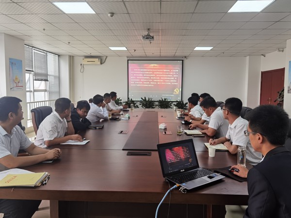 陜煤建設(shè)榆林公司專題學(xué)習(xí)不放松 安全教育抓得緊