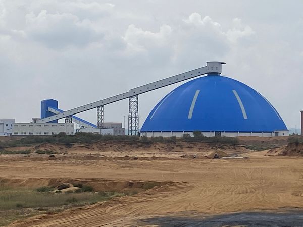 陜煤建設(shè)天工公司承建的榆林清水煤炭集運(yùn)站儲(chǔ)煤場(chǎng)及棧橋工程順利通過竣工預(yù)驗(yàn)收