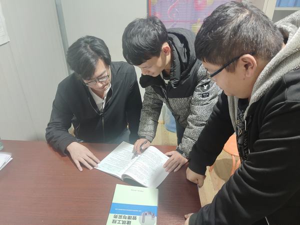 陜煤建設(shè)韓城分公司土建四項目部加速“學(xué)習(xí)型黨支部”創(chuàng)建進程