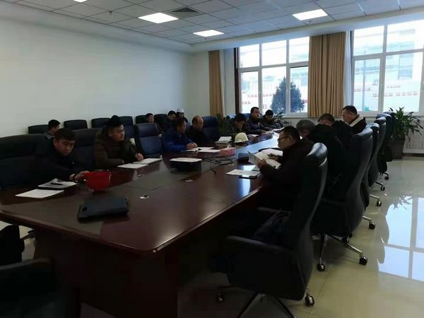 陜煤建設(shè)天工公司承建的小保當(dāng)煤礦文體中心工程順利通過竣工驗(yàn)收