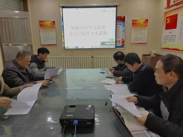 陜煤建設(shè)韓城分公司土建四項目部創(chuàng)建“學(xué)習(xí)型”項目部碩果累累