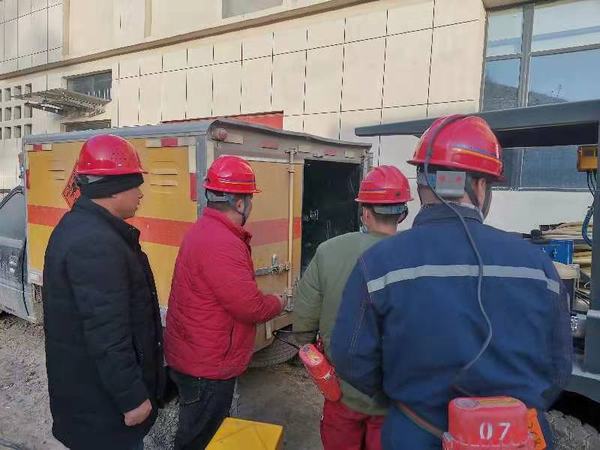 陜煤建設(shè)礦建二公司車村項目部開展節(jié)前火工品專項安全大檢查