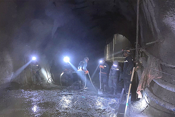 陜煤建設(shè)礦建三公司崔木項(xiàng)目部：春節(jié)不停工，力爭“開門紅”