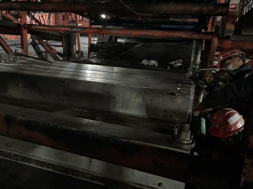 陜煤建設(shè)機(jī)電安裝公司曹家灘項(xiàng)目部：堅(jiān)守崗位，奮戰(zhàn)一線