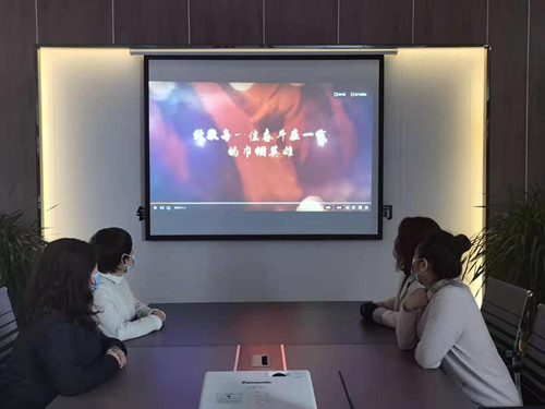 陜煤建設川耀公司開展“巾幗綻芳華，感受她力量”三八節(jié)主題活動