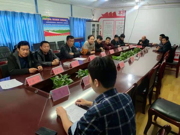 陜煤建設(shè)礦建二公司小保當?shù)谌椖坎糠e極開展職工崗前安全教育