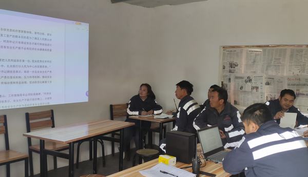 陜煤建設洗選煤運營公司銅川制沙運營項目部：加強安全教育培訓，提高人員安全意識