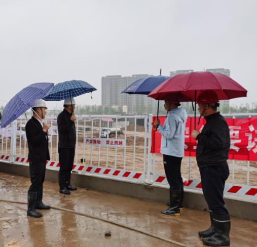 陜煤建設空港新城項目部“防汛”、“趕工”正當時