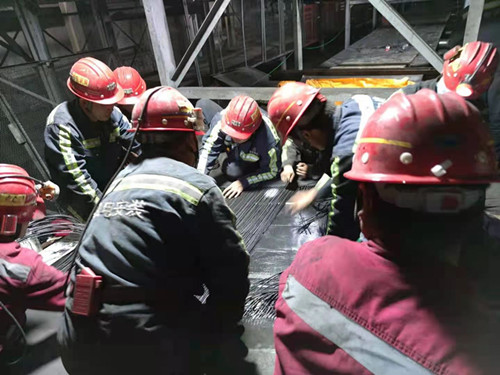 【五一專題】陜煤建設(shè)機(jī)電安裝公司:安裝檢修不停歇 五一勞動(dòng)掀熱潮