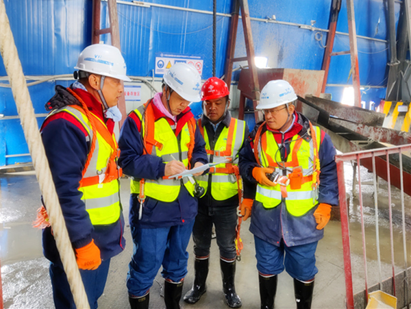 副總師宋培章一行深入陜煤建設(shè)礦建三公司天山項目檢查指導工作