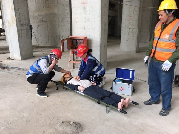 陜煤建設韓城分公司基層項目部組織開展安全事故應急救援演練專項活動