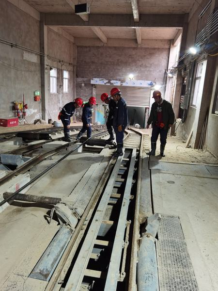 陜煤建設礦建二公司持續(xù)開展生產(chǎn)運輸安全專項檢查