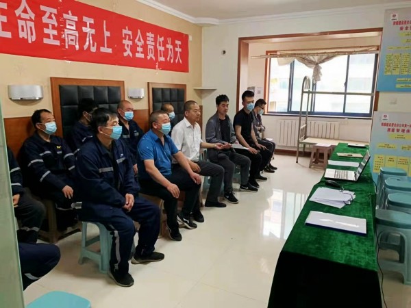 陜煤建設澄合分公司各基層單位積極行動扎實開展安全警示教育