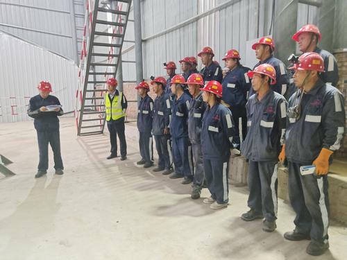 陜煤建設洗選煤運營公司銅川制沙運營項目部以學促用強本領、促生產(chǎn)、保安全