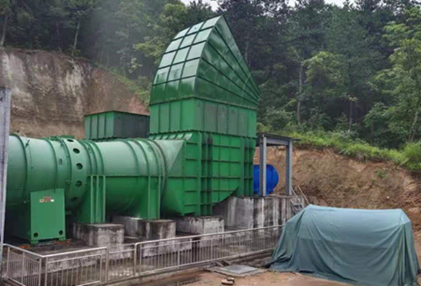 陜煤建設(shè)機電安裝公司順利完成建莊項目部改造主通風機出風口工程