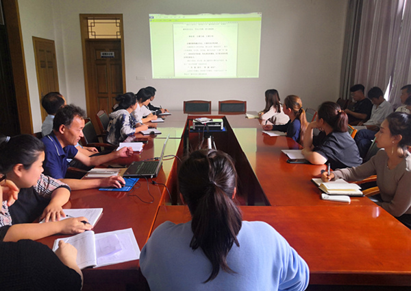 陜煤建設礦建三公司開展“轉變作風抓落實”學習研討會