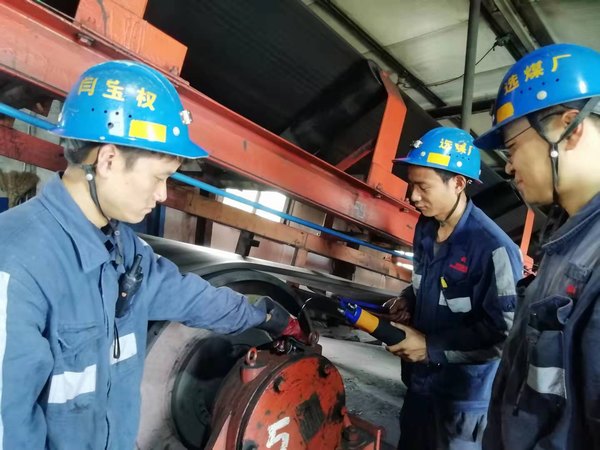 陜煤建設(shè)洗選煤運(yùn)營公司紅柳林洗煤廠項目部：天干物燥防火患 全面“秋檢”筑安全