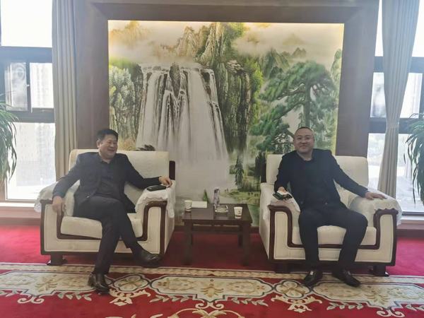 陜煤建設與內(nèi)蒙古萬創(chuàng)實業(yè)集團有限公司開展座談交流