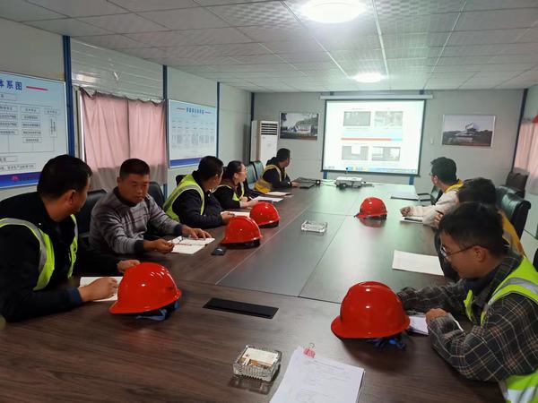 陜煤建設(shè)銅煤公司第三項(xiàng)目部深入開展“質(zhì)量監(jiān)督崗”活動