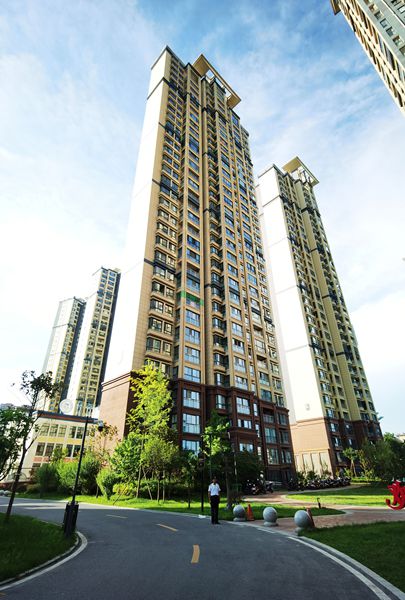 建設(shè)集團大秦置業(yè)公司：龍灣水境項目成為《安康市物業(yè)服務(wù)與管理條例》首批試點單位