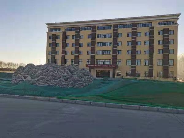 陜煤建設(shè)銅煤公司第八項(xiàng)目部承建的靖神鐵路孟家灣機(jī)輛中心項(xiàng)目順利通過(guò)竣工驗(yàn)收并移交