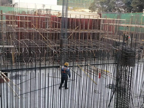 陜煤建設(shè)機(jī)電安裝公司渭化項(xiàng)目部戰(zhàn)“疫”?！爱a(chǎn)”在行動