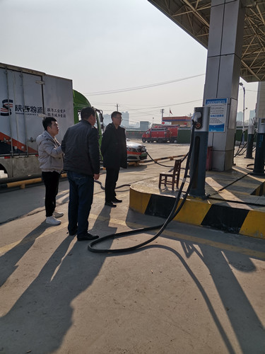 陜煤建設智慧泊車公司赴新能源電動汽車充電站進行調(diào)研