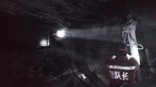 陜煤建設礦建二公司車村項目部：5日內完成井下巷道再貫通