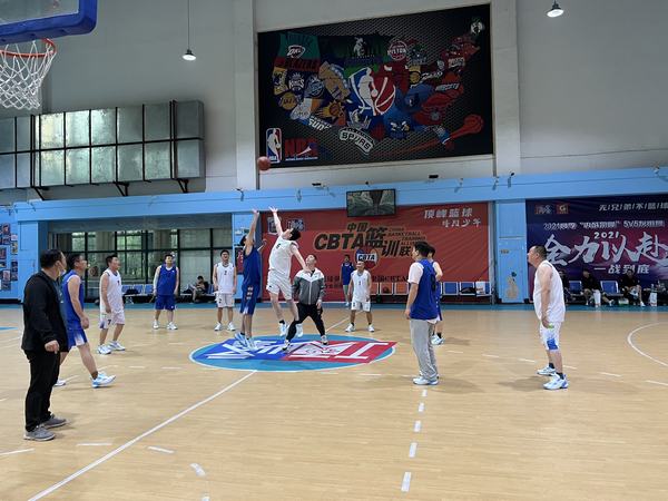 陜煤建設(shè)銅煤公司：以球會友，“籃”不住我們的熱愛