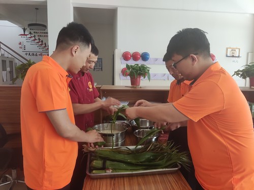 粽葉飄香迎安康！陜煤建設(shè)路橋分公司各基層項目部開展迎端午系列活動