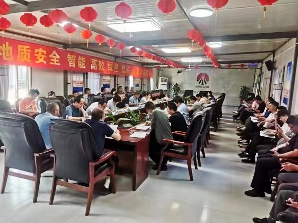 陜煤建設(shè)澄合分公司承建的西卓煤礦北翼總回風、北翼回風、措施巷管路安裝工程順利通過竣工驗收