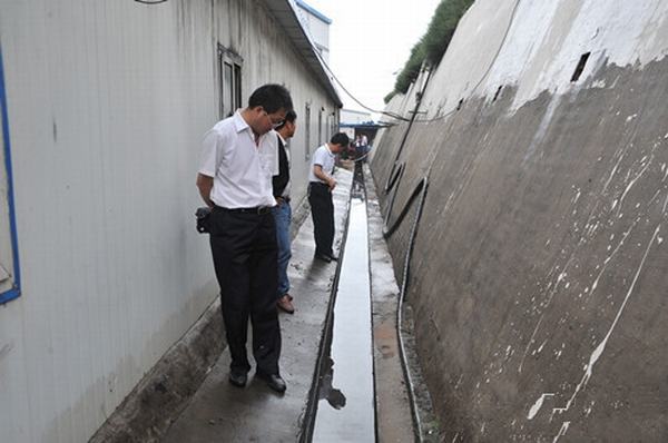 陜煤建設(shè)煤礦運營服務(wù)分公司:加強汛期隱患排查 筑牢汛期安全防線