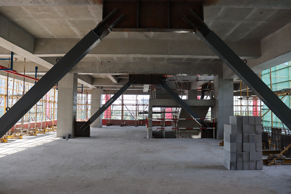 陜煤建設(shè)咸陽分公司灃西新城第五學校項目持續(xù)推進新技術(shù)應用