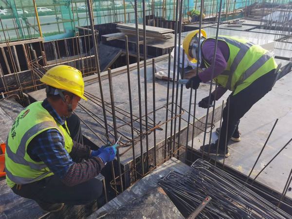 陜煤建設(shè)榆林公司：這個假期我們這樣過