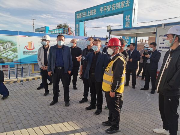 鄂托克旗旗委副書記、政府旗長王國泉一行蒞臨陜煤建設(shè)內(nèi)蒙古分公司第二項(xiàng)目部檢查指導(dǎo)工作