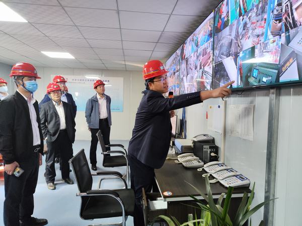 陜煤建設(shè)組織所屬礦建單位赴陜煤建設(shè)礦建二公司文家坡項(xiàng)目部開展對(duì)標(biāo)學(xué)習(xí)活動(dòng)