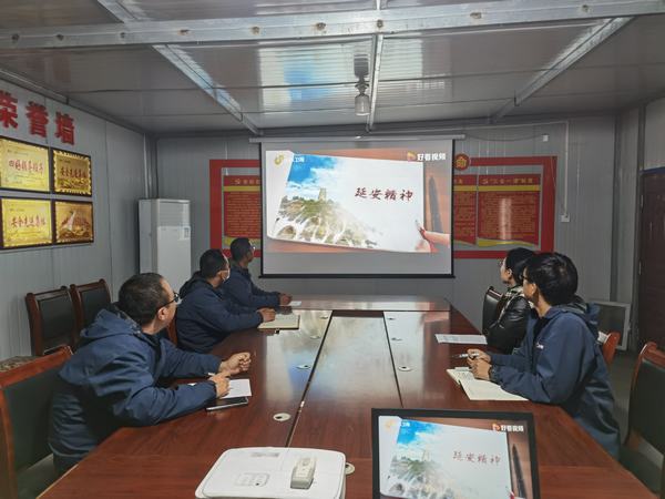 陜煤建設(shè)韓城分公司土建五項目部“提作風(fēng)”沖刺年終“雙目標(biāo)”