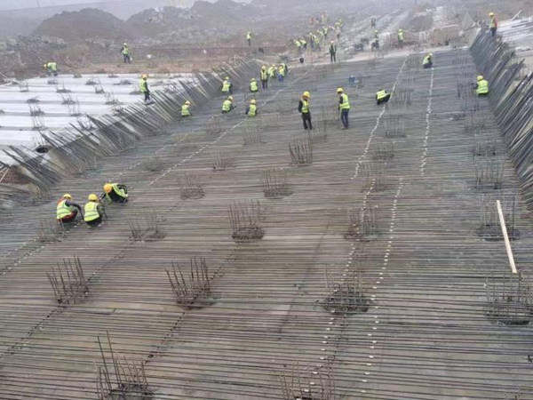 陜煤建設(shè)漢中分公司抓重點(diǎn)、克難點(diǎn)、保節(jié)點(diǎn)，全面掀起施工建設(shè)新高潮