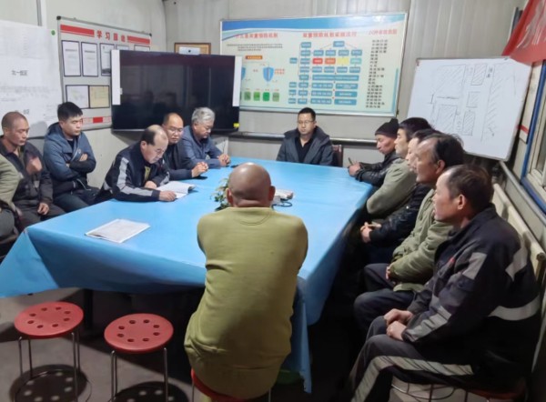 陜煤建設(shè)機電安裝公司神府項目部：抓好冬期安全，加強作業(yè)防護