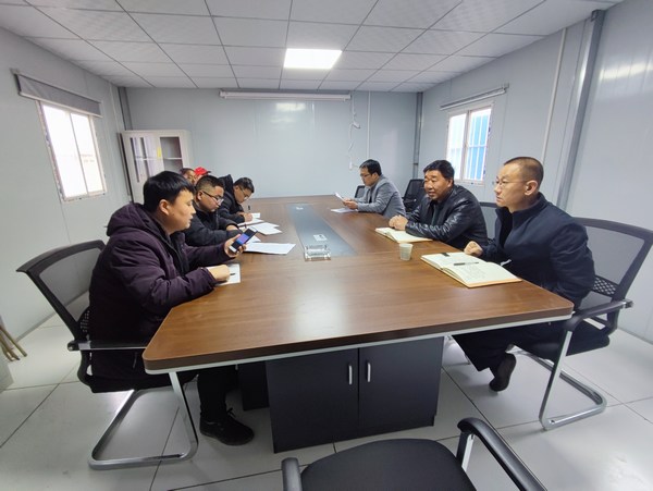 陜煤建設路橋分公司彬長項目部“三到位”讓農(nóng)民工勞有所得 ，不再“憂酬煩薪”