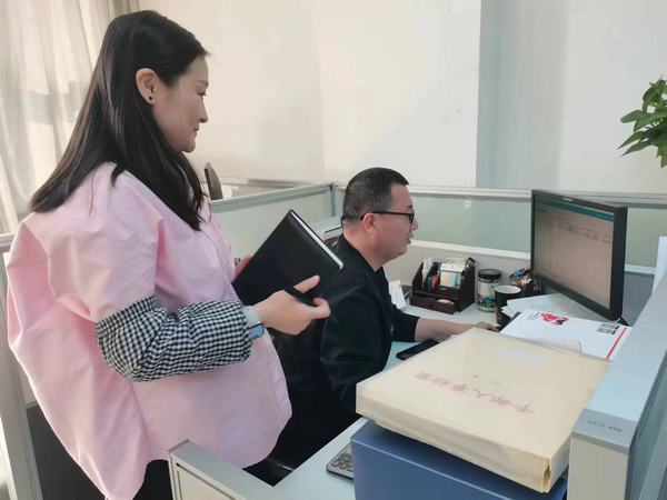 煤礦運(yùn)營(yíng)服務(wù)分公司：追夢(mèng)新時(shí)代 巾幗綻芳華