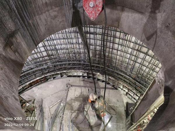 陜煤建設(shè)礦建二公司圓滿完成胡家河二號進(jìn)風(fēng)立井凍結(jié)段套壁施工任務(wù)