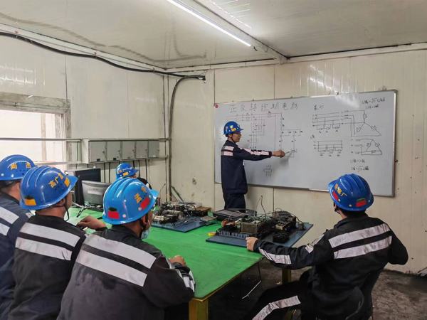 陜煤建設(shè)洗選煤運(yùn)營(yíng)公司紅柳林洗煤廠項(xiàng)目部：嚴(yán)抓細(xì)管守紅線 筑牢安全“銅墻鐵壁”