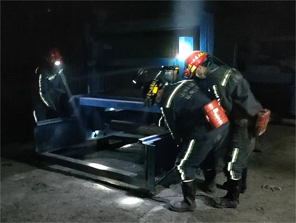 全力奮戰(zhàn)搶工期，跑出建設(shè)“加速度”