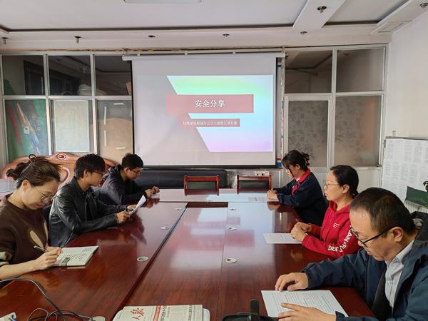 陜煤建設(shè)韓城分公司土建五項(xiàng)目部：開展安全活動(dòng) 培植青春之樹