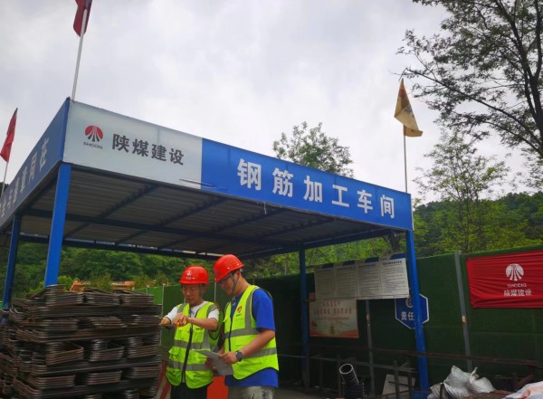 陜煤建設(shè)咸陽分公司：以老帶新育人才，深入實踐促提升