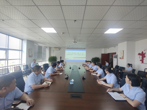 陜煤建設(shè)榆林公司傳達學習陜煤建設(shè)“兩優(yōu)一先”暨先進集體先進個人表彰會精神