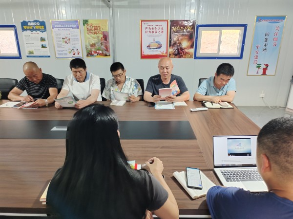 陜煤建設(shè)機電安裝公司涌鑫項目部：生態(tài)環(huán)保，行動起來！