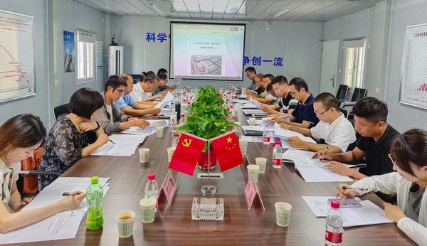 陜煤集團專家組對陜煤建設(shè)天工公司承建的渭南陜煤啟辰項目一期工程進行檔案預(yù)驗收