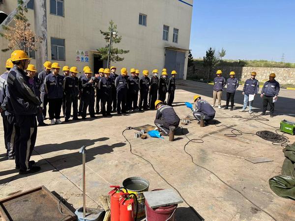 陜煤建設(shè)洗選煤運營公司神渭首端運營項目部：雙管齊下，打好素質(zhì)提升組合拳